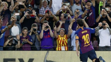 Messi celebra un gol con el Barcelona