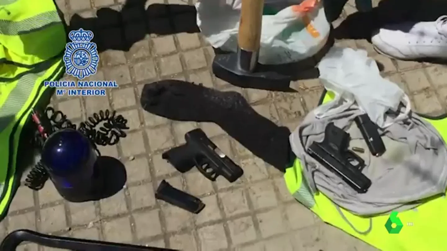 La Policía Nacional desarticula en Estepona a un grupo especializado en robos con armas La Policía Nacional desarticula en Estepona a un grupo especializado en robos con armas