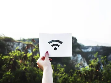 Imagen de wifi en un espacio público Imagen de wifi en un espacio público