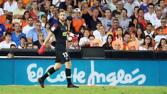 Oblak en un partido contra el Valencia Oblak en un partido contra el Valencia