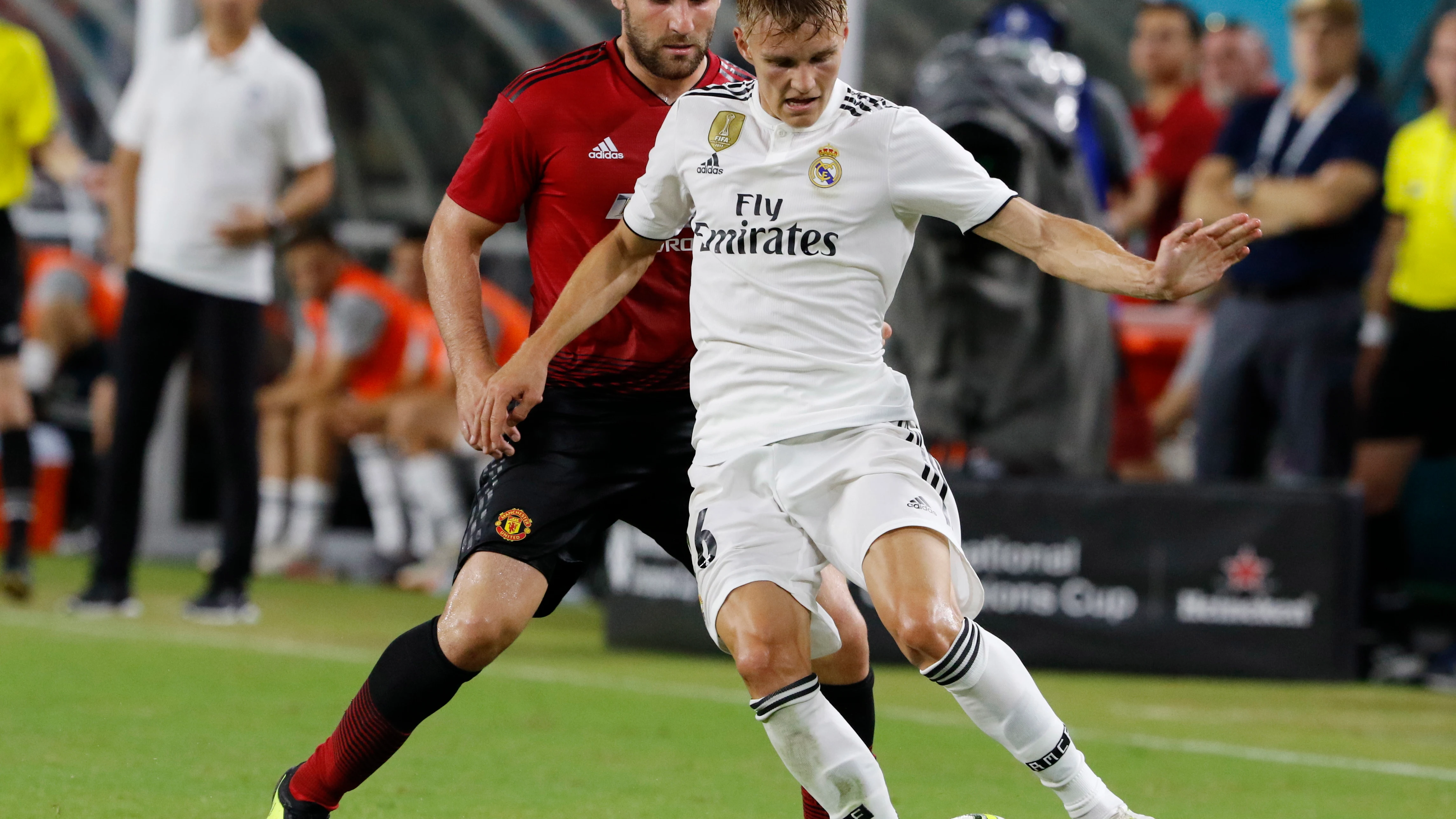 Martin Odegaard en un partido con el Real Madrid