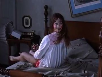 Una boda real, disparos en el rodaje, serpientes vivas… las mayores 'locuras' de los directores de cine para que las películas queden realistas Una boda real, disparos en el rodaje, serpientes vivas… las mayores 'locuras' de los directores de cine para que las películas queden realistas