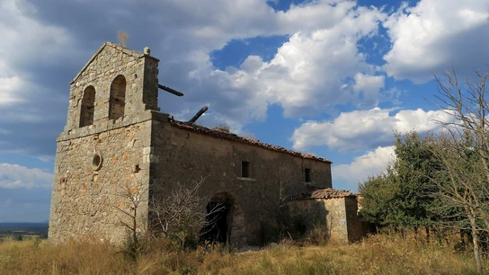 Investigan el robo de un pórtico del siglo XI de una ermita de España Investigan el robo de un pórtico del siglo XI de una ermita de España