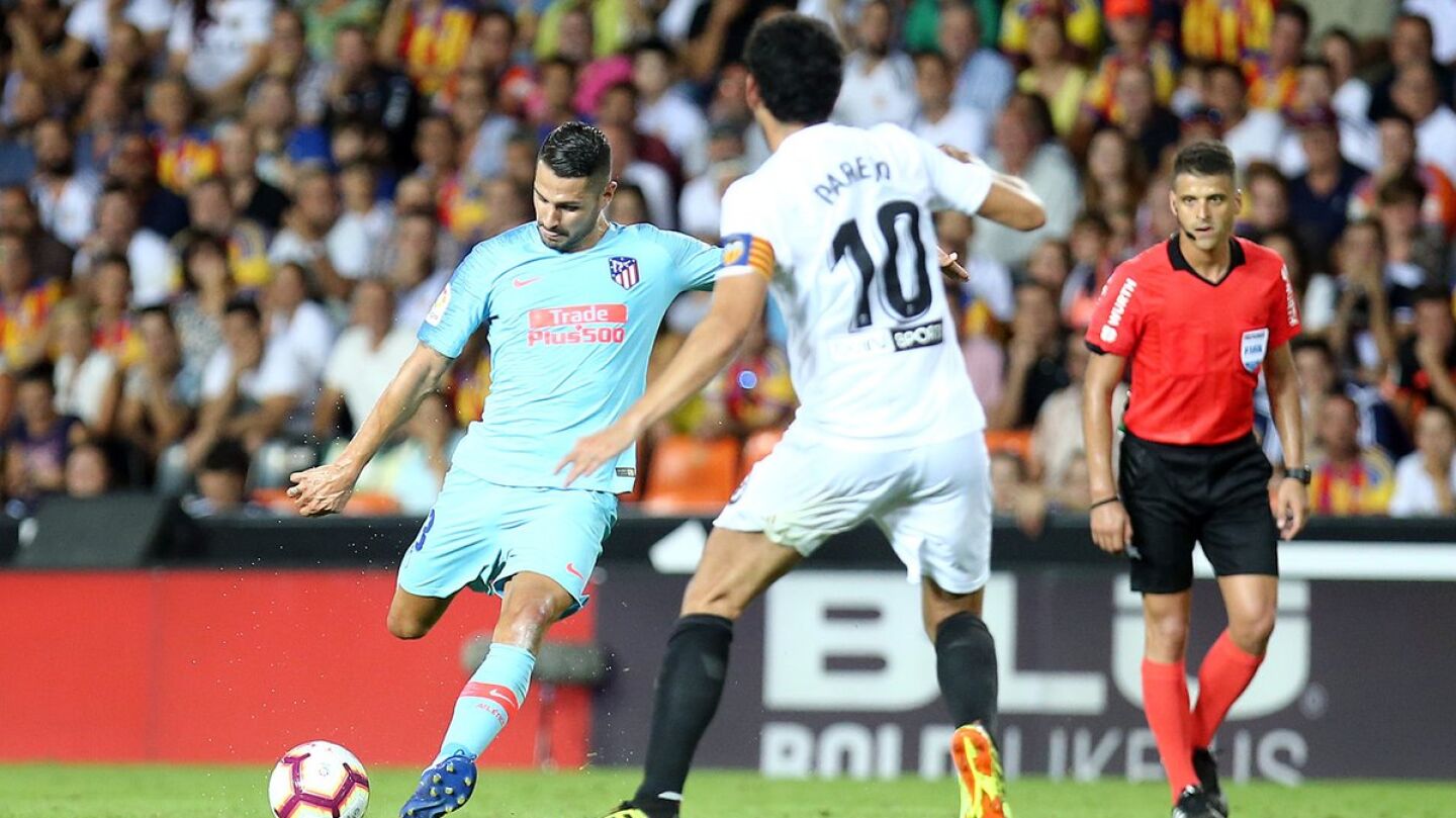 Vitolo durante un partido contra el Valencia