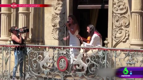 Amaia canta en Pamplona Amaia canta en Pamplona