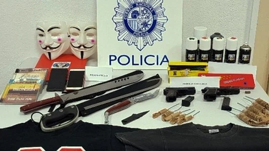 Los objetos encontrados en los registros en Toledo durante la detención Los objetos encontrados en los registros en Toledo durante la detención