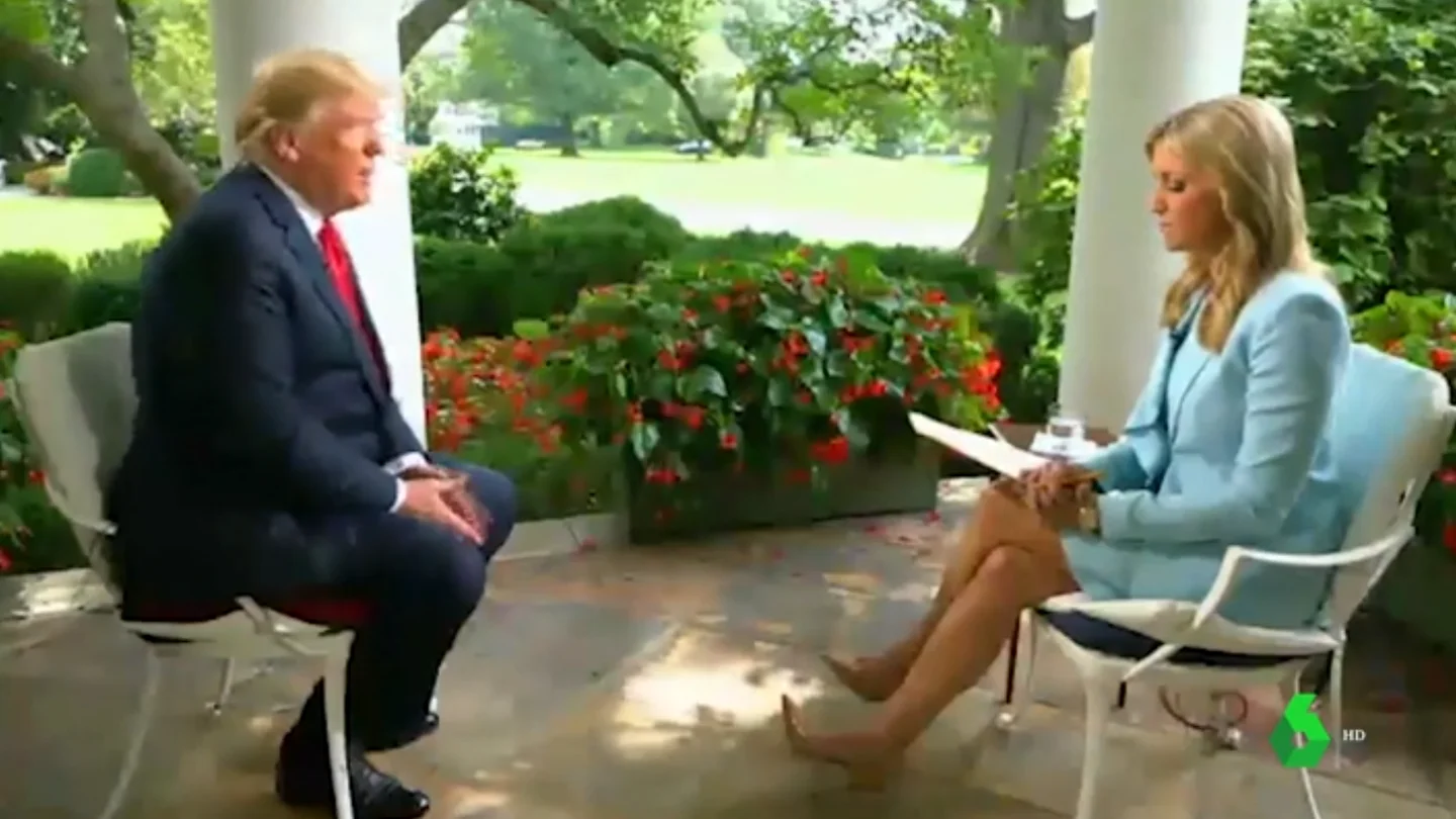 Donald Trump reconoce que pagó a dos mujeres por su silencio: "El dinero salió de mi bolsillo" Donald Trump reconoce que pagó a dos mujeres por su silencio: "El dinero salió de mi bolsillo"