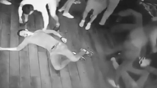 BORRADOR Detenido un hombre por golpear brutalmente a otros siete en una discoteca de Moscú BORRADOR Detenido un hombre por golpear brutalmente a otros siete en una discoteca de Moscú