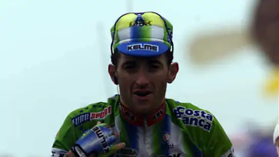 Javier Otxoa celebrando una victoria de etapa Javier Otxoa celebrando una victoria de etapa