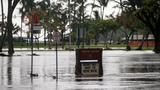 'Lane' se degrada a tormenta tropical aunque sigue dejando fuertes lluvias 'Lane' se degrada a tormenta tropical aunque sigue dejando fuertes lluvias