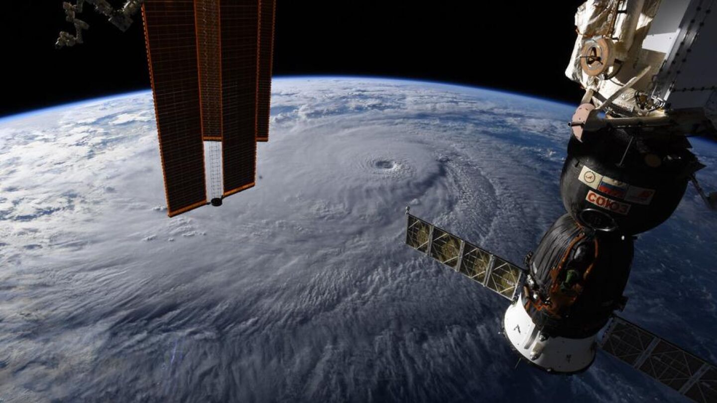 El hurac&aacute;n 'Lane' desde el espacio