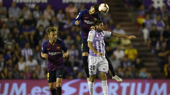 Piqué puja con Cop Piqué puja con Cop