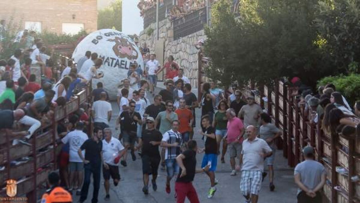 Imagen de archivo de un 'boloencierro' en Mataelpino, Madrid