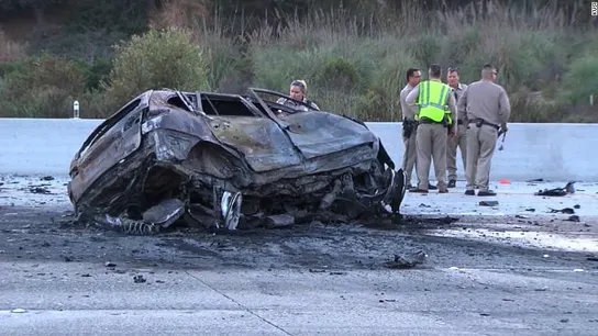 En la imagen el coche destruido del youtuber McSillet En la imagen el coche destruido del youtuber McSillet