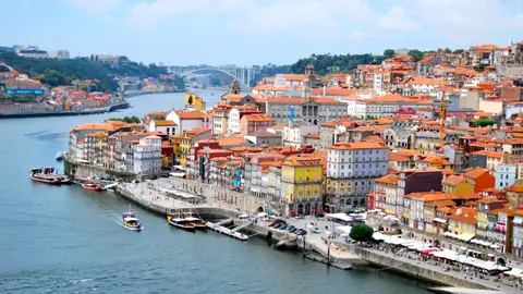 Oporto, Portugal 6 destinos baratos a los que viajar nada más terminar el verano