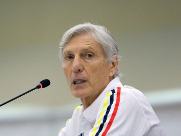 Pekerman deja de ser seleccionador de Colombia Pekerman deja de ser seleccionador de Colombia