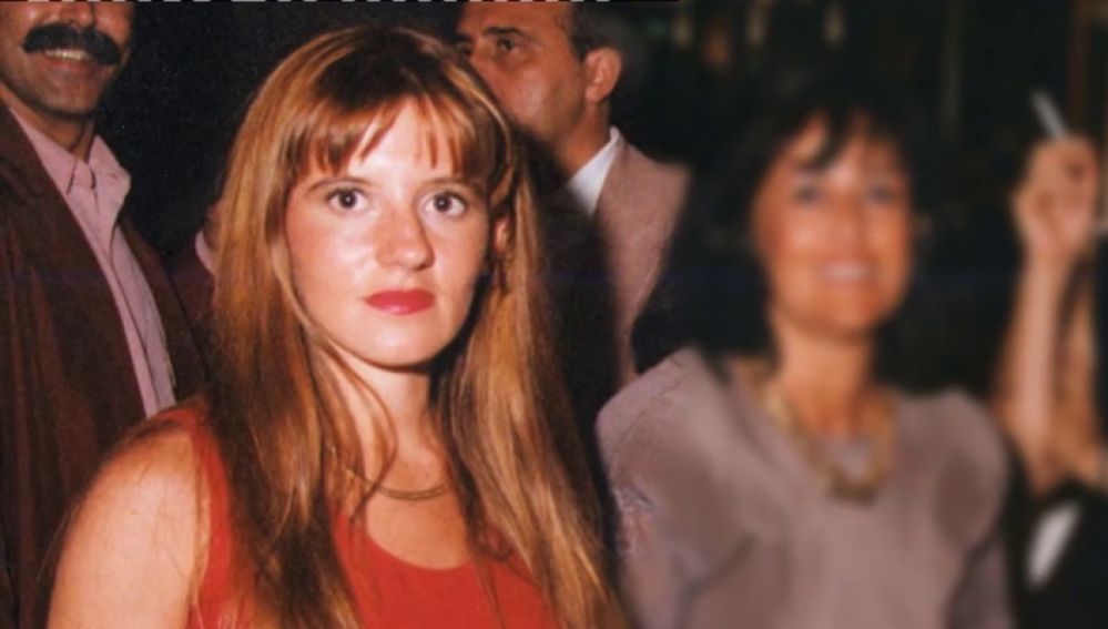 Equipo de Investigación - La doble vida de Angie