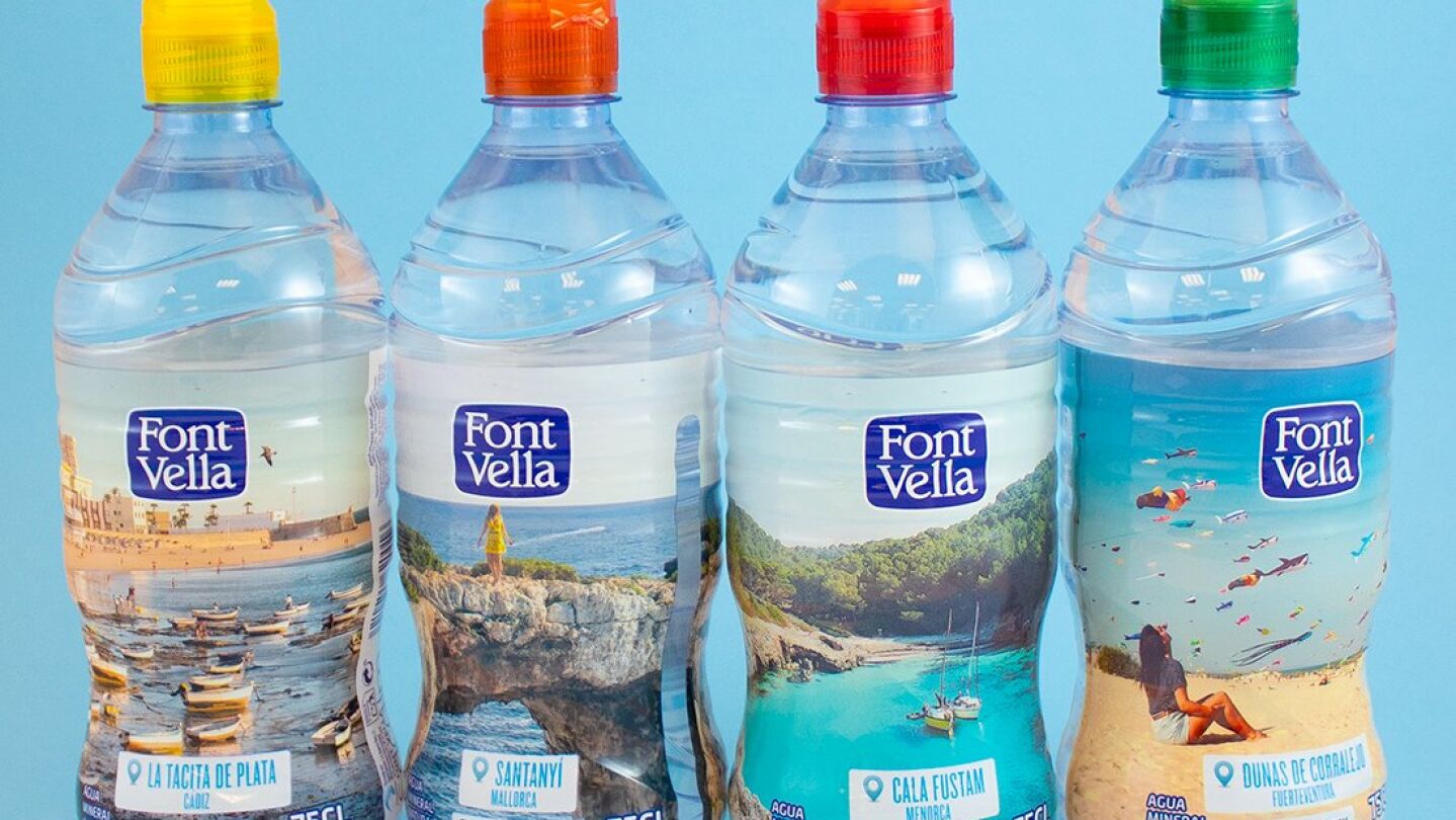 Las pol&eacute;micas botellas de agua de Font Vella