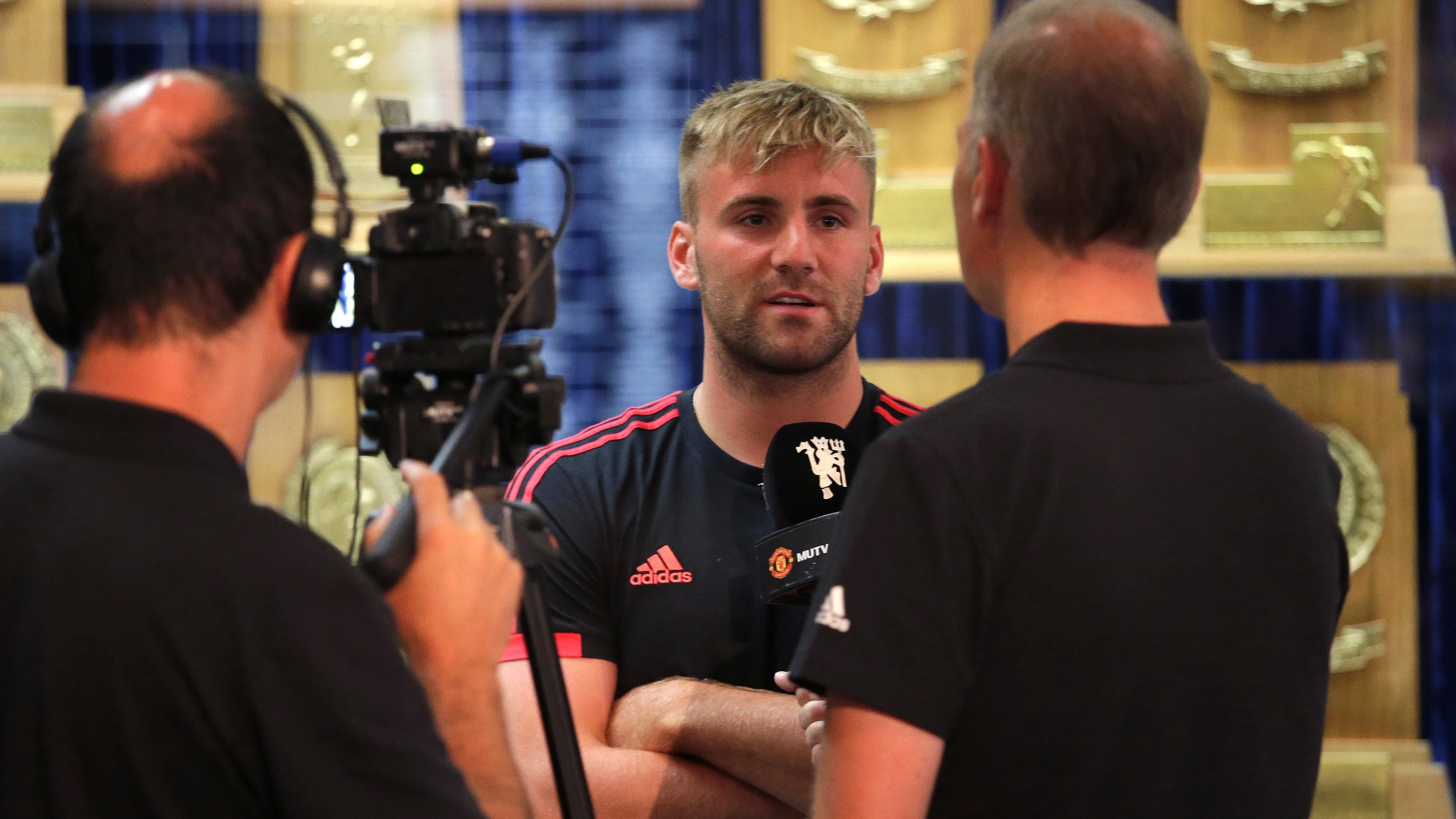 Luke Shaw en una entrevista