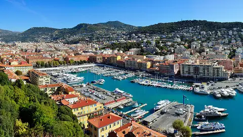 Niza, Francia 7 destinos franceses alternativos a París que merece la pena visitar