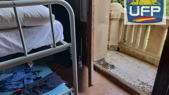 Las condiciones en las que viven los Policías enviados a Cataluña Las condiciones en las que viven los Policías enviados a Cataluña