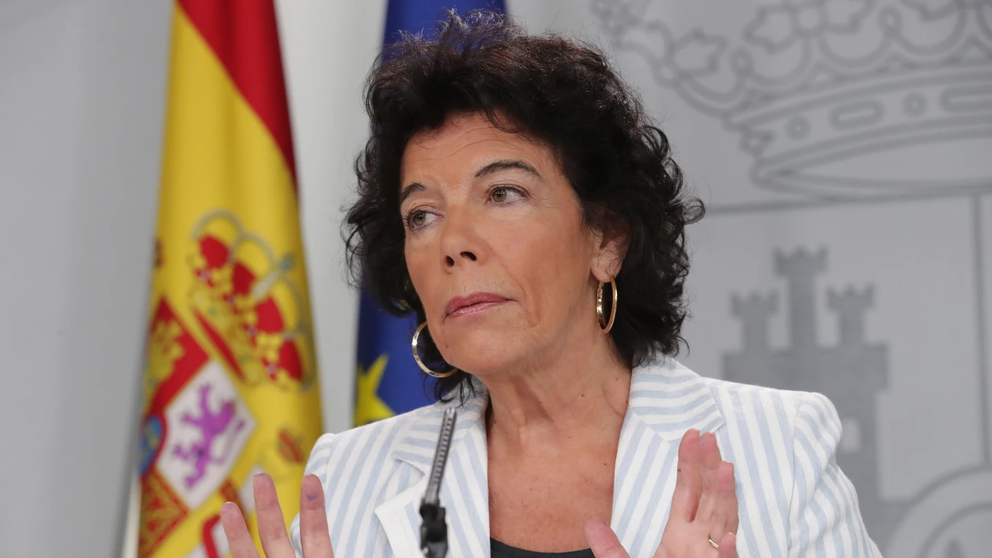 La portavoz del Gobierno y ministra, Isabel Celaá La portavoz del Gobierno, Isabel Celaá
