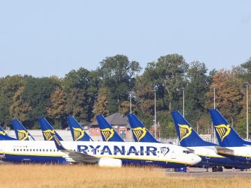 Imagen de archivo de aviones de Ryanair Imagen de archivo de aviones de Ryanair