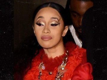 La rapera Cardi B expulsada de la fiesta La rapera Cardi B expulsada de la fiesta