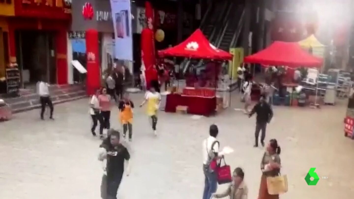 Las c&aacute;maras de seguridad captan el momento del terremoto