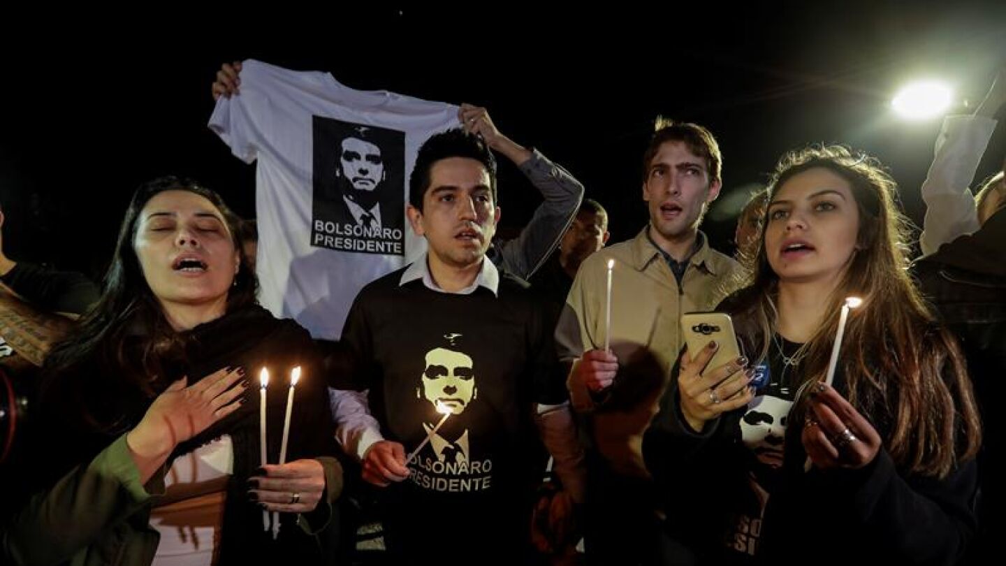 Simpatizantes del candidato a la presidencia de Brasil Jair Bolsonaro