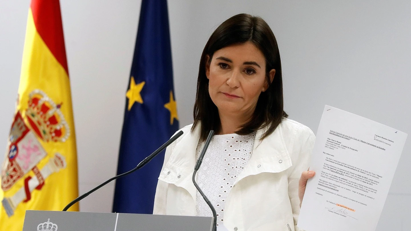 Carmen Montón en rueda de prensa Carmen Montón en rueda de prensa