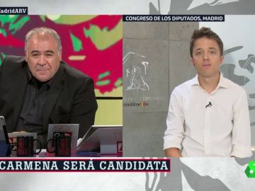 Íñigo Errejón celebra la candidatura de Carmena a la alcaldía: "Para mí Manuela es un referente personal y político, es algo muy inspirador" Íñigo Errejón celebra la candidatura de Carmena a la alcaldía: "Para mí Manuela es un referente personal y político, es algo muy inspirador"