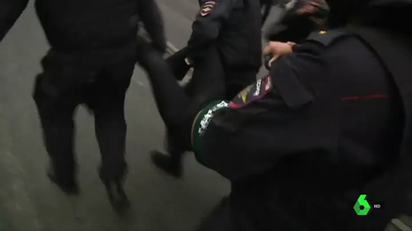 Manifestantes detenidos en Rusia Manifestantes detenidos en Rusia