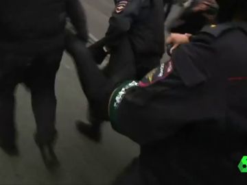 Manifestantes detenidos en Rusia Manifestantes detenidos en Rusia