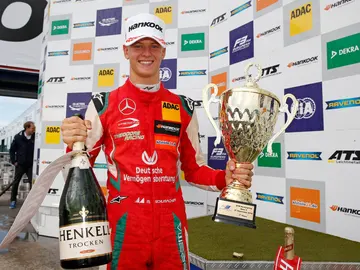 Mick Schumacher Podio2018Nurburgring Mick Schumacher Podio2018Nurburgring