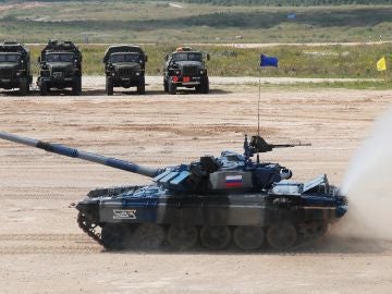 Soldados rusos durante unas maniobras militares Soldados rusos durante unas maniobras militares