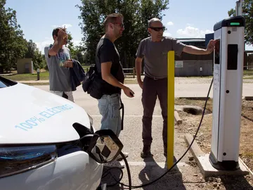 Turismo con vehículos eléctricos Turismo con vehículos eléctricos