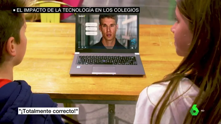 Profesores virtuales, clases basadas en la realidad aumentada, niños que aprenden a programar: la revolución tecnológica llega a los colegios