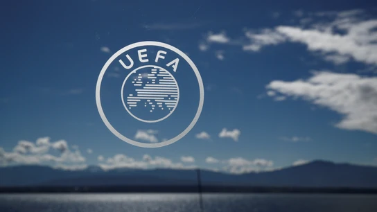 El logo de la UEFA El logo de la UEFA