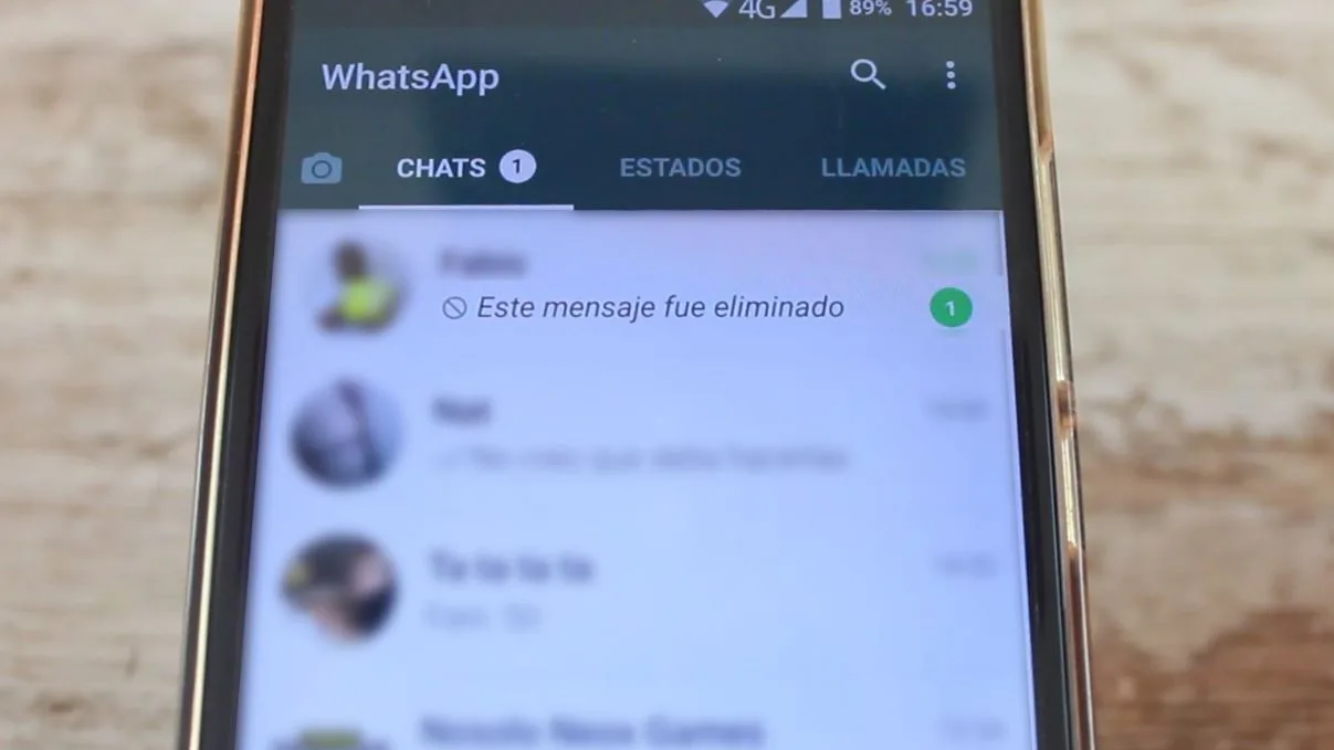 WhatsApp WhatsApp