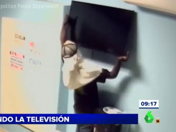 Intento de robo de una televisión en EEUU Intento de robo de una televisión en EEUU