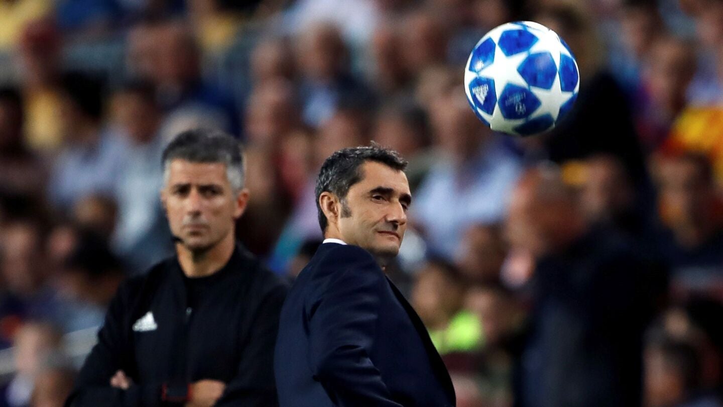 Valverde, en la banda del Camp Nou