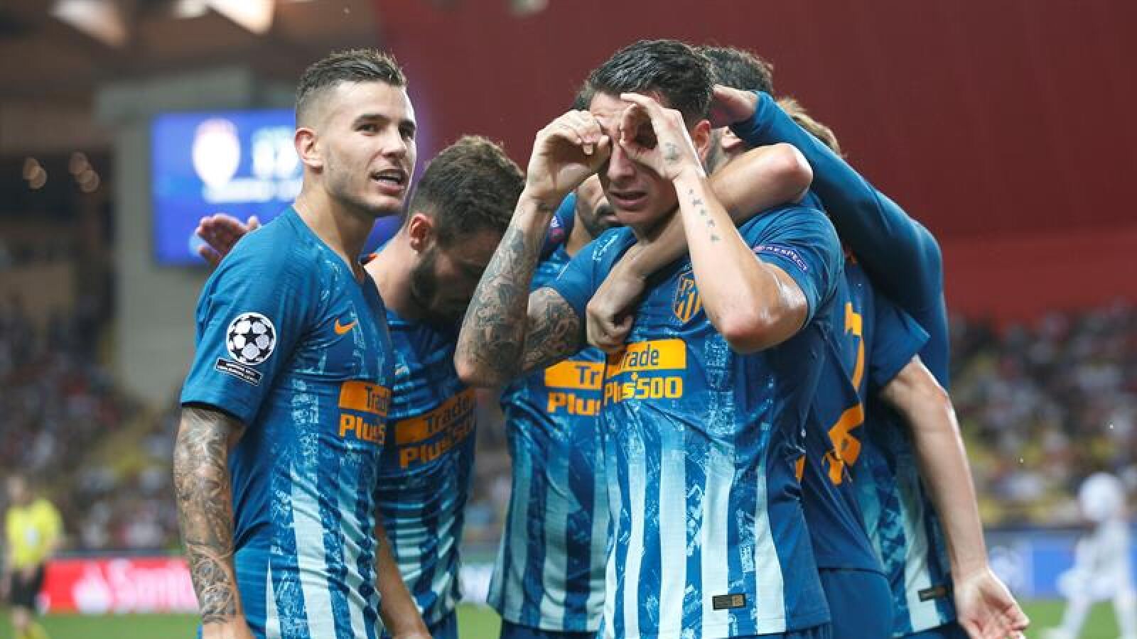 El Atl&eacute;tico celebra uno de los tantos ante el M&oacute;naco