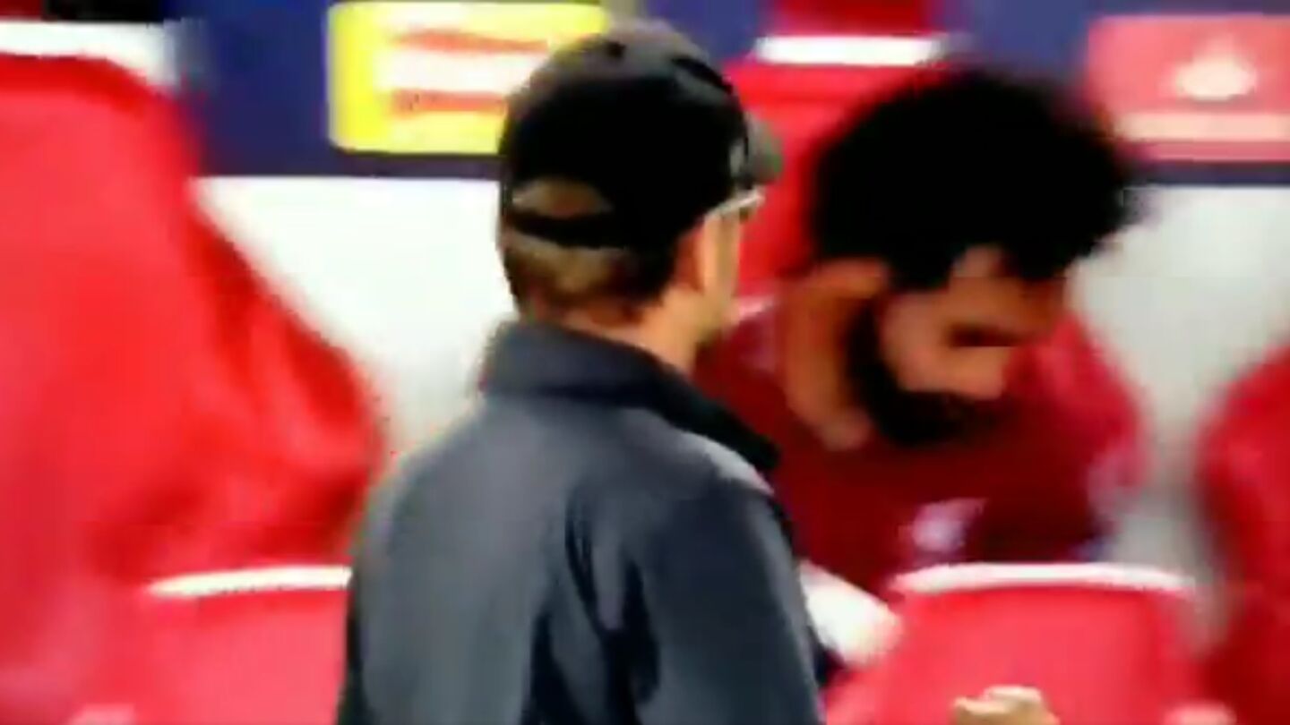 Salah, en el banquillo del Liverpool