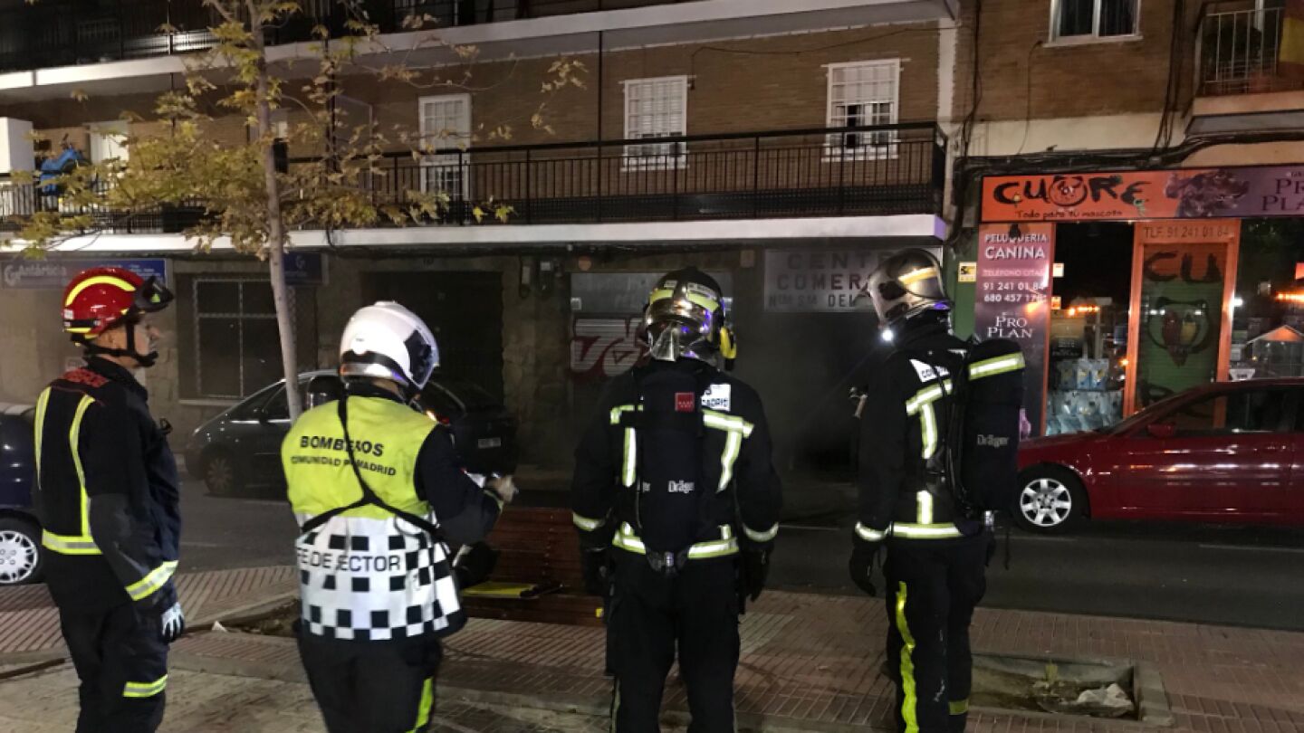 Incendio en una galer&iacute;a de San Sebasti&aacute;n de los Reyes