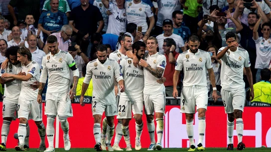 Los jugadores del Real Madrid celebran un gol ante la Roma Los jugadores del Real Madrid celebran un gol ante la Roma