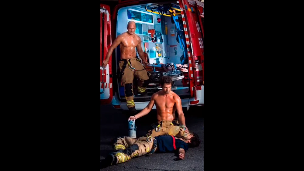 Imagen del calendario de bomberos 2019