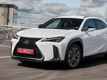Lexus UX200 f Sport Lexus UX200 f Sport