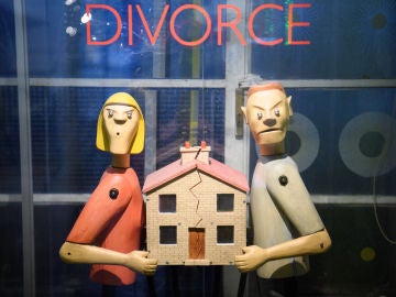 Escenificación de un divorcio Escenificación de un divorcio