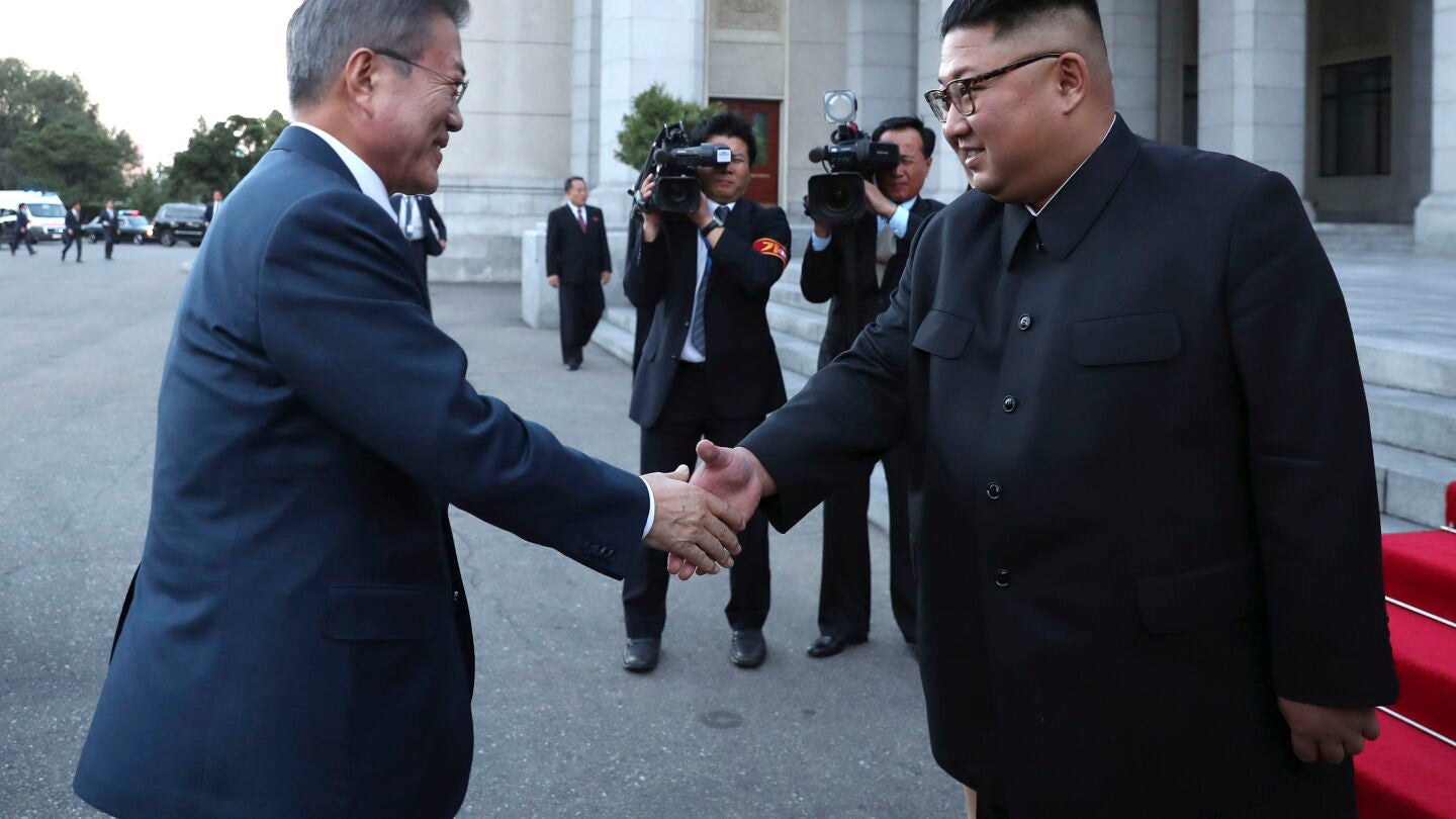 Los l&iacute;deres de las dos Coreas 